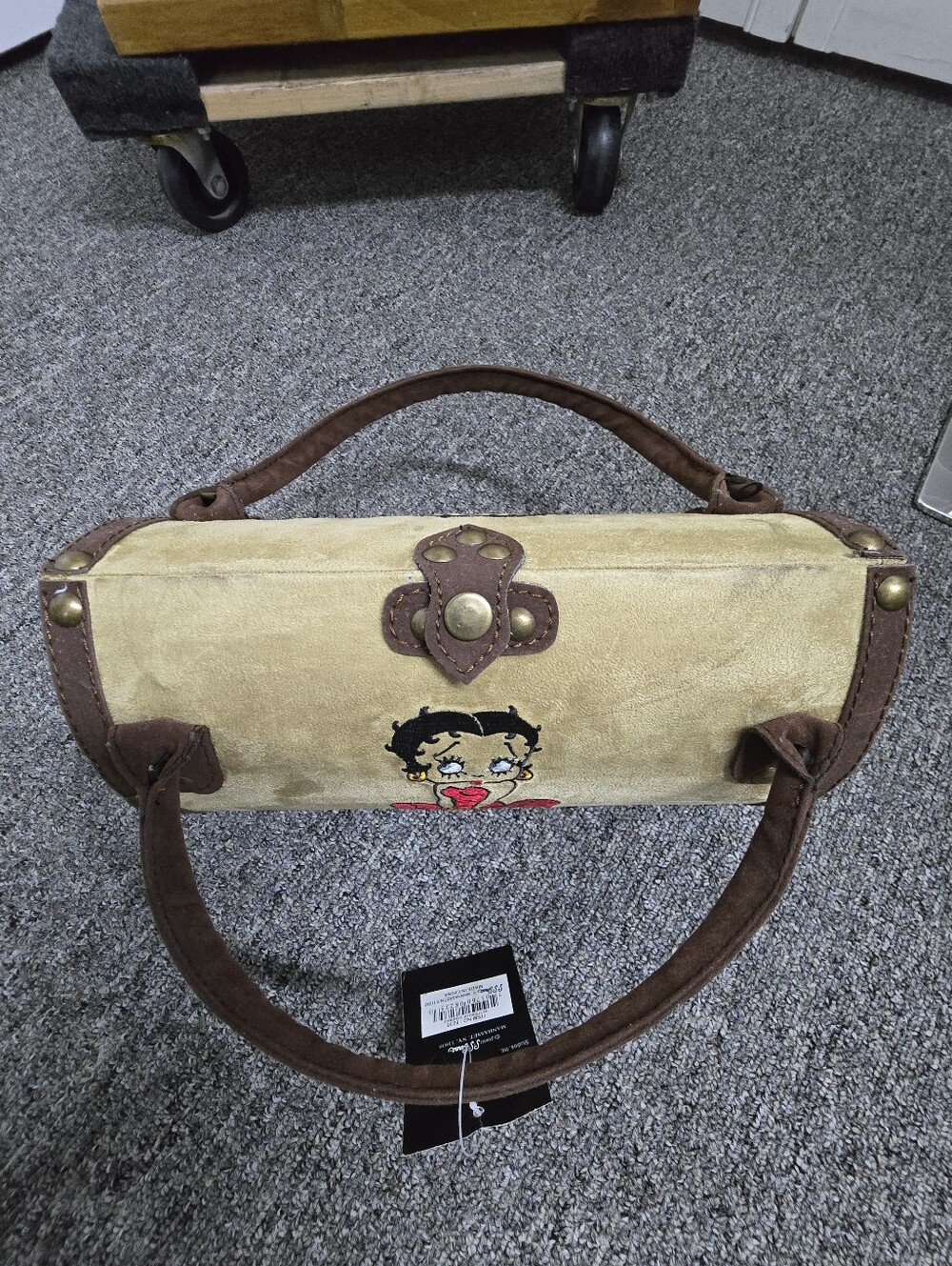 Betty Boop Faux Suede Tan Wood Barrel Bag with Red Embroidered Accent (NWT) - Picture 6 of 12